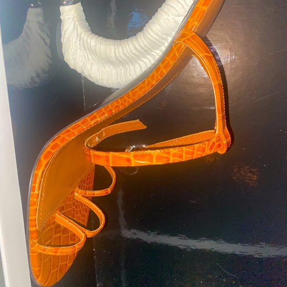 Givenchy | Shoes | Givenchy Horn 